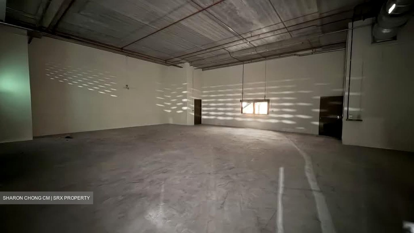 Stellar@tampines (D18), Factory #561743221